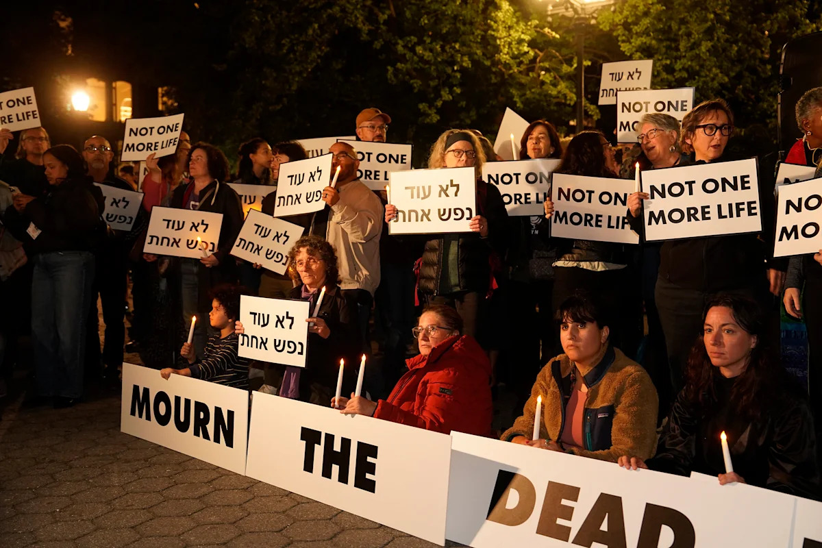 Pro-Palestinian protesters shut down NYC vigil for victims Oct. 7 Hamas attack