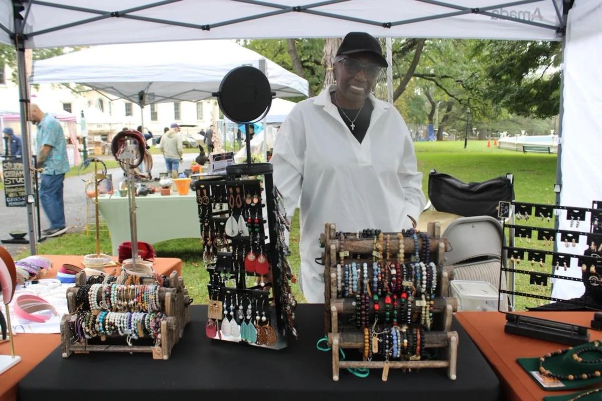 Creativity Soars as Staten Island Artists Display Works at 76th Annual Fence Show