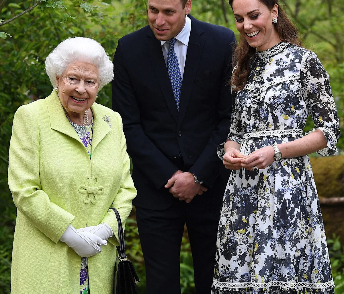 Queen Elizabeth ‘Liked’ the Idea of Prince William Marrying Into Princess Kate’s ‘Really Close Family’