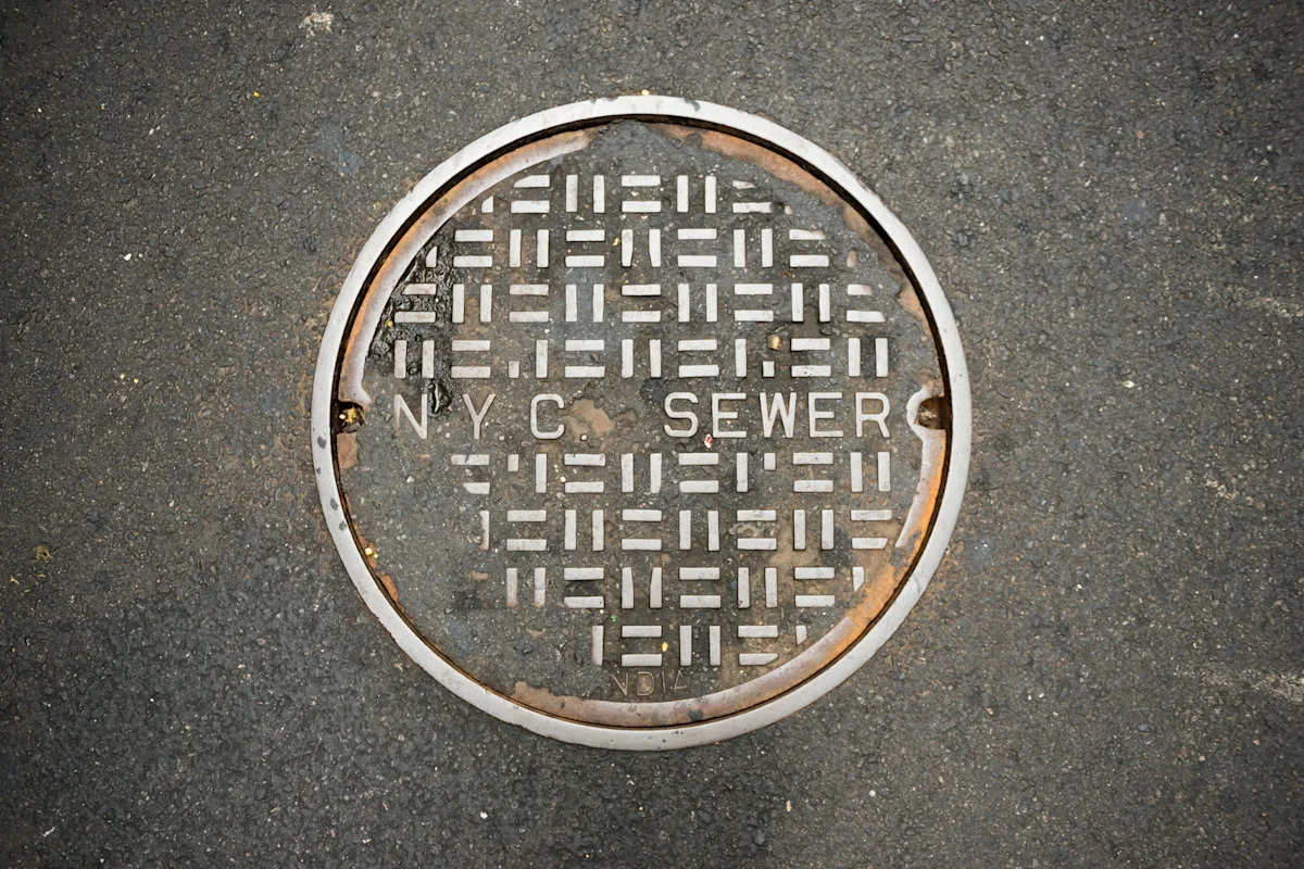 More people seen entering and exiting NYC manholes: What to know