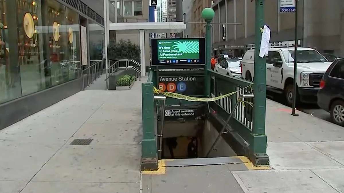 At least 1 injured in shooting at Midtown Manhattan subway station: NYPD
