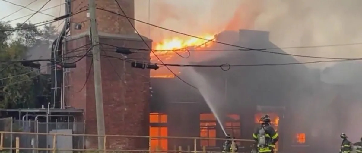 Huge Staten Island warehouse burns in massive four-alarm fire