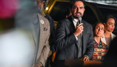 Mamdani, over 100 elected officials ask NYC parking garages to bar ICE after Bronx shooting