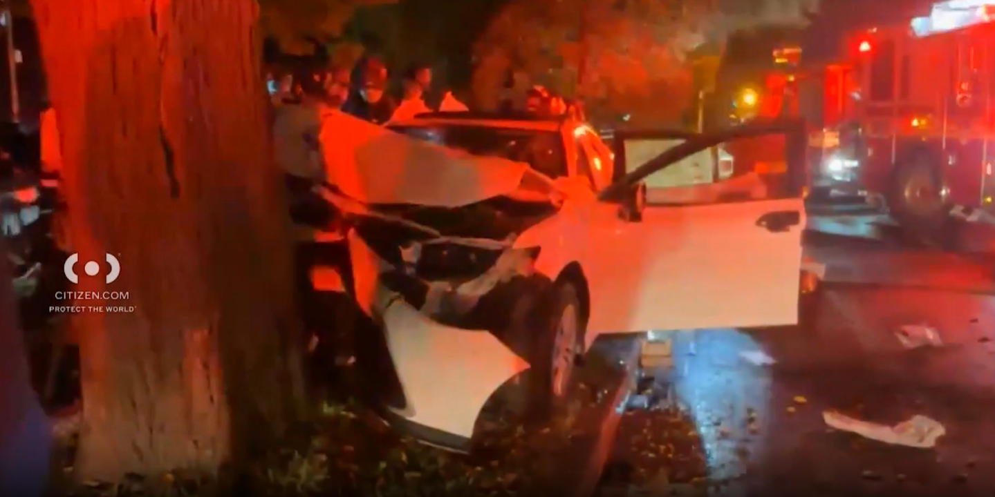 News 12 | Brooklyn | Man Dead Woman Critically Injured After 3 Car Crash In Gravesend