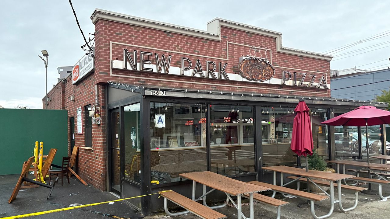 New Park Pizzeria crash