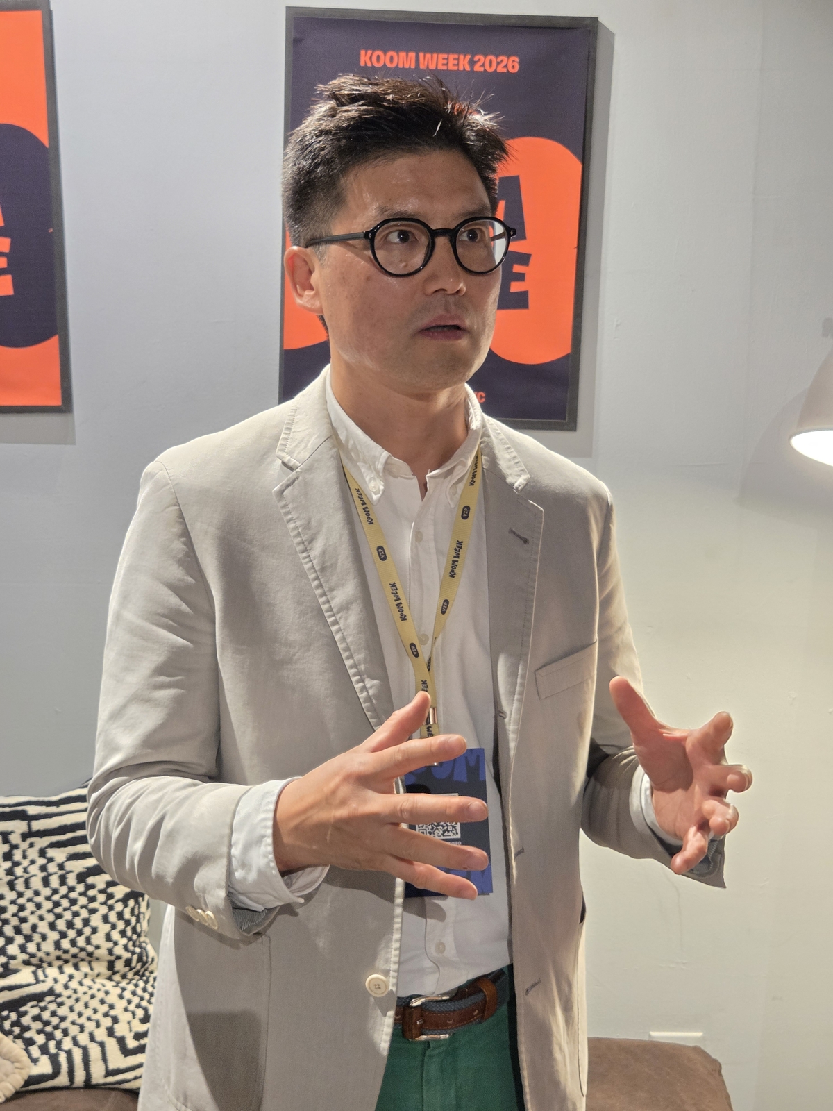 Ryan Kim, CEO of Kim's Market, speaks with reporters at the main event of "KOOM Week 2026" held at Terminal 5 in Manhattan, New York, on Jan. 16 local time. New York — Yoon Kyung-hwan, Correspondent - Seoul Economic Daily International News from South Korea