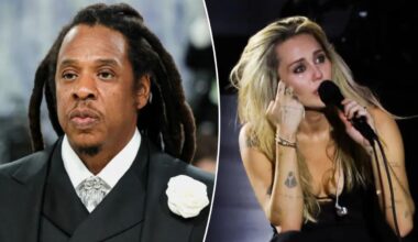 Jay-Z chooses himself for Super Bowl halftime show
