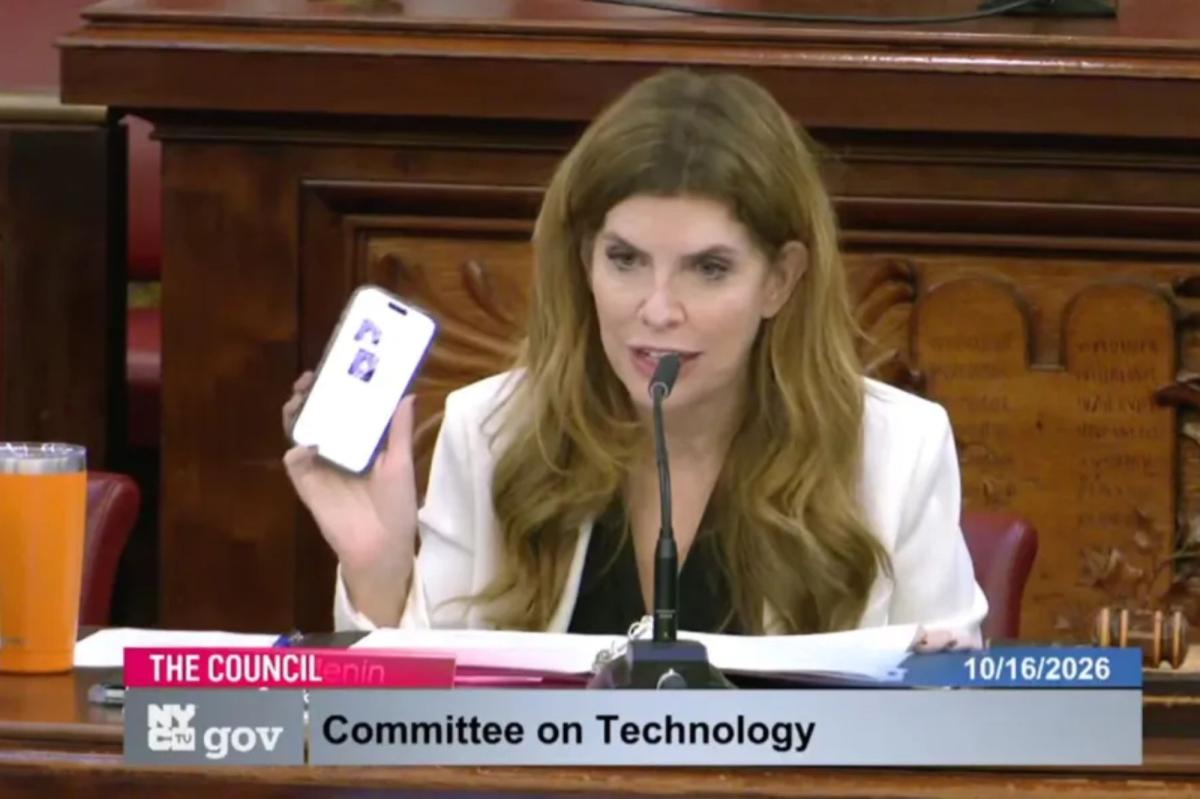 Menin drags reps from Elon Musk's SpaceX for 'sexualized' images created with Grok