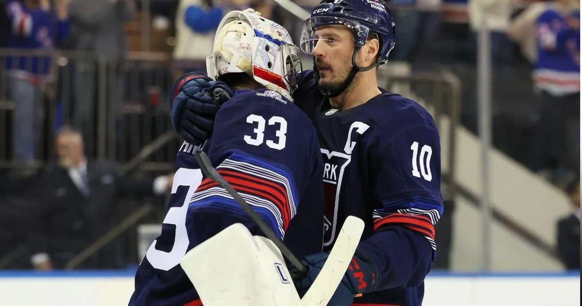 Dylan Garand makes 19 saves as Rangers hammer Canucks in first game since losing Igor Shesterkin