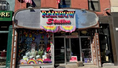 NYPD makes arrest in fatal beating outside Chelsea sex shop as suspect goes back for his phone