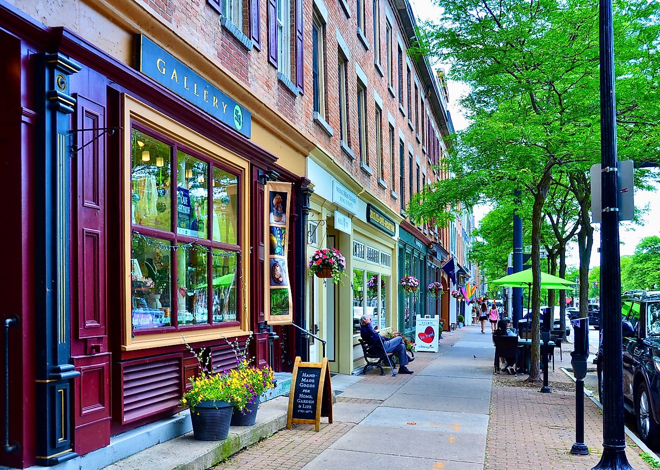 11 Most Neighborly Towns In Upstate New York
