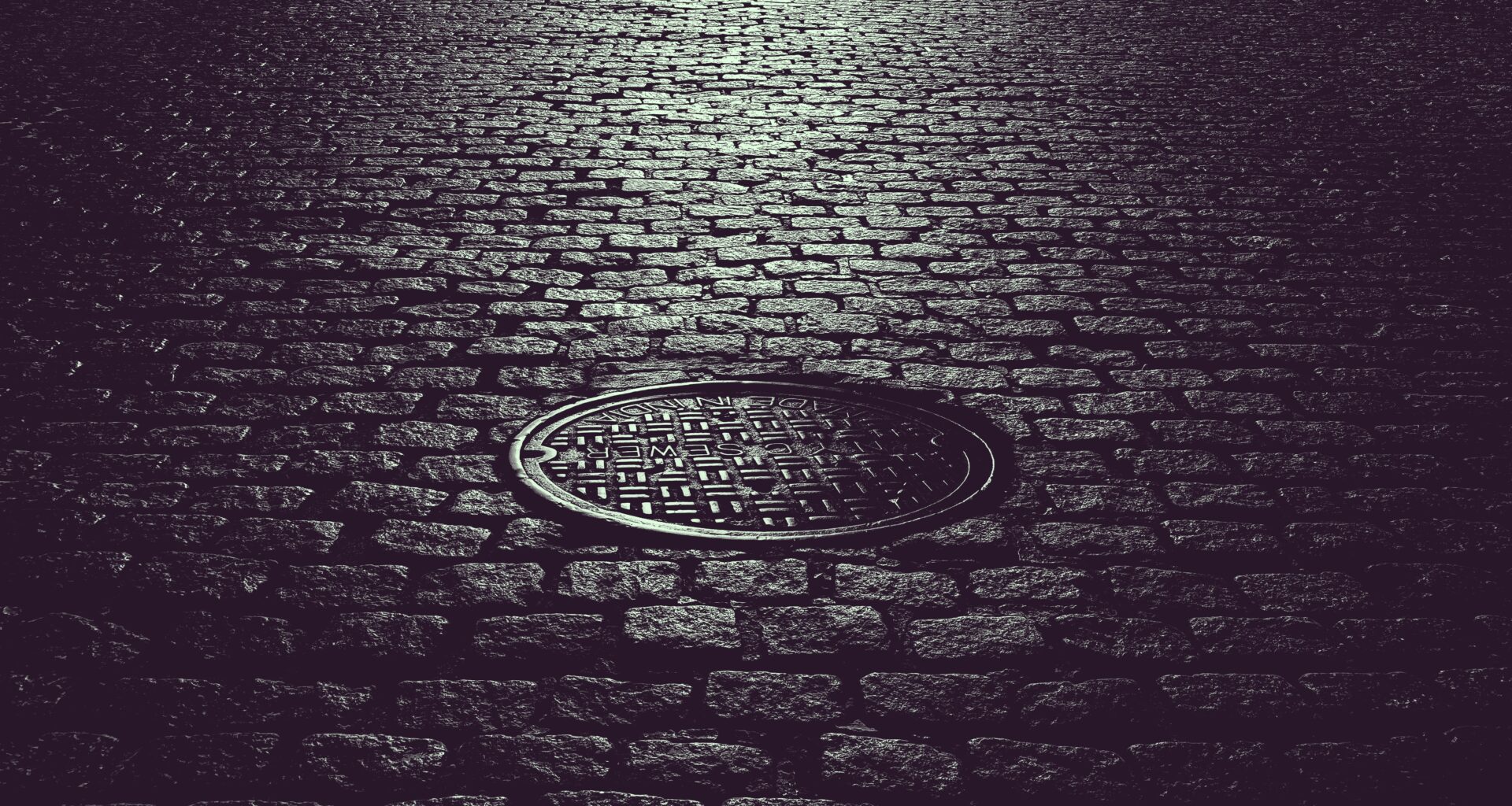 Three more 'mole men' spotted climbing into Upper Manhattan manhole