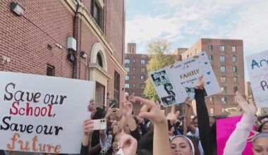 Students, parents protest after Bronx Catholic girls school set to close