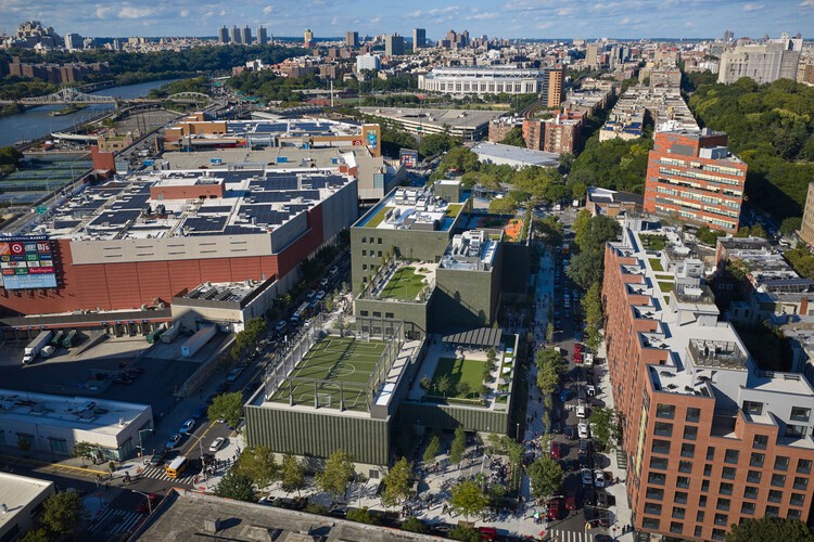 Success Academy Bronx K–12 Campus / SOM - Exterior Photography, Aerial View Photography, Cityscape