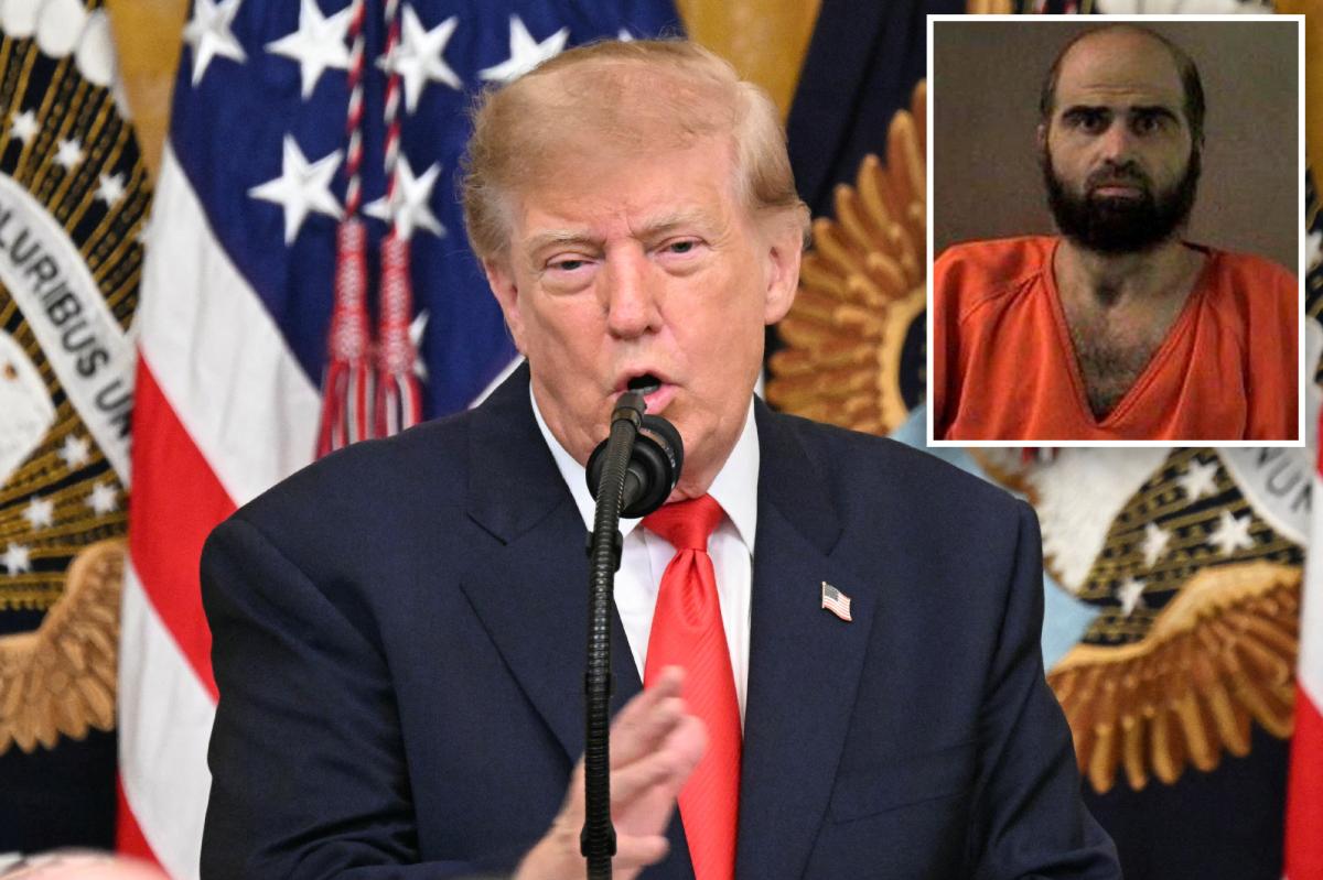 Trump backs public firing squad execution of Fort Hood killer: 'Deserves it'