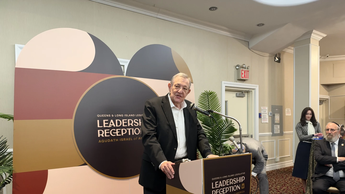 Agudah honors Tomchei Shabbos of Queens leader for decades of community service - Israel & Jewish News