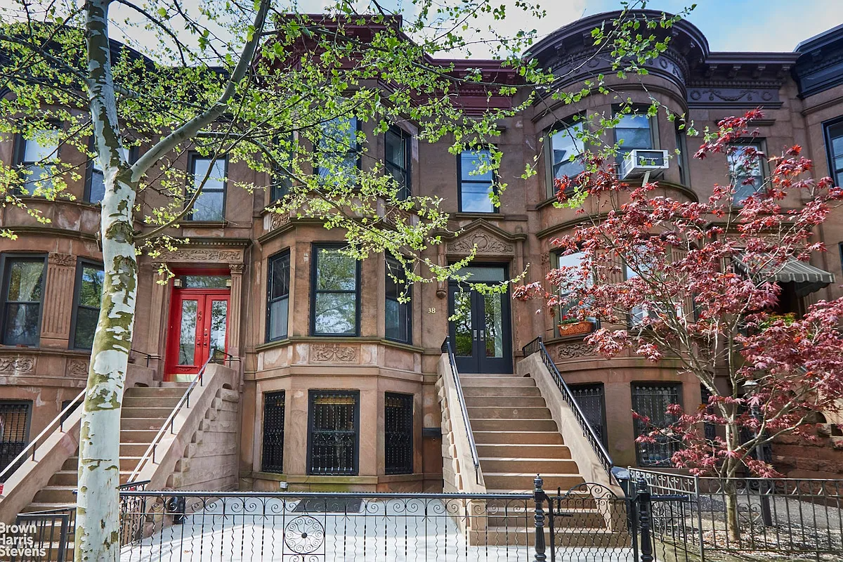 brownstone exterior