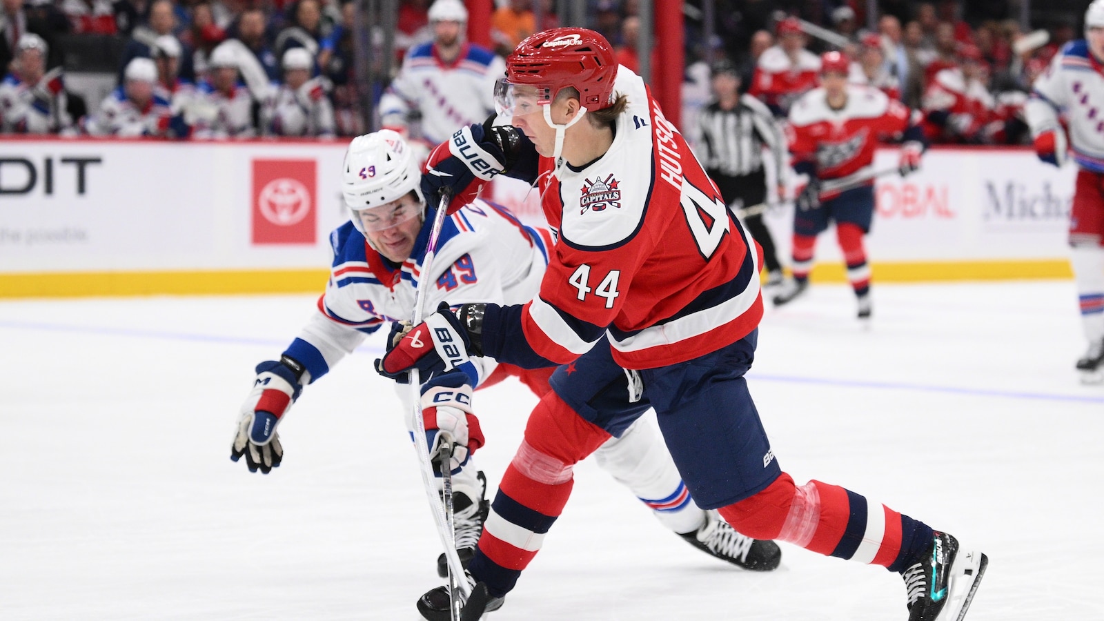 Capitals beat Rangers 3-1 as New York goaltender Igor Shesterkin is helped off the ice