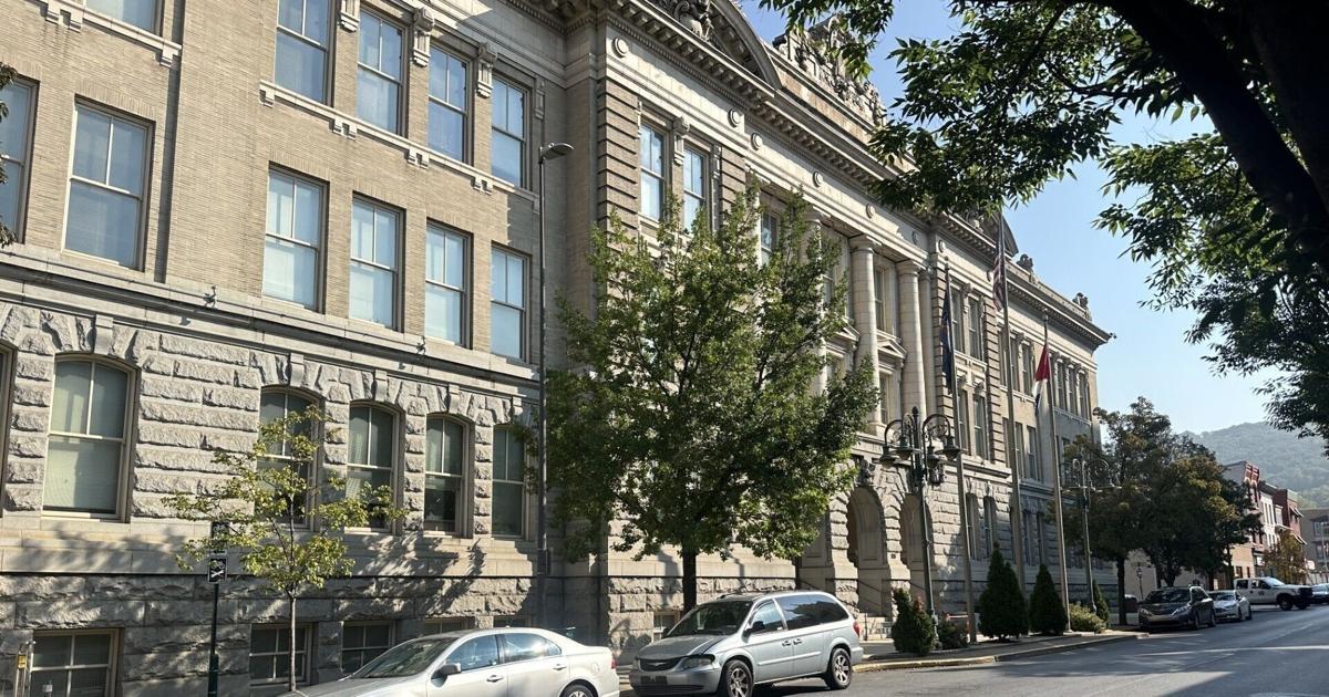 Reading City Council calls on state to legalize recreational marijuana, introduces ordinance to decriminalize it in city | State