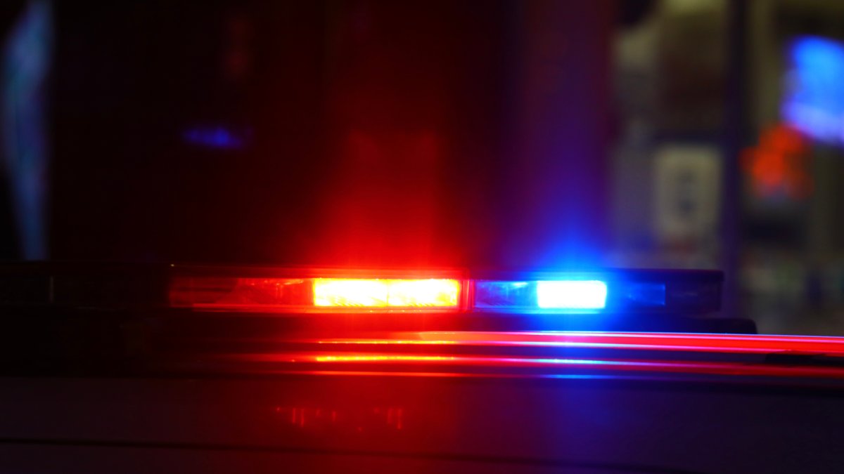 Man struck in face, stabbed during carjacking in Philadelphia – NBC10 Philadelphia