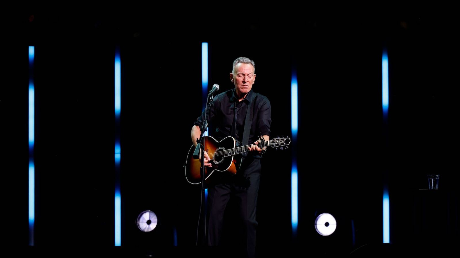 See Bruce Springsteen Play 'Streets of Philadelphia' at Academy Museum