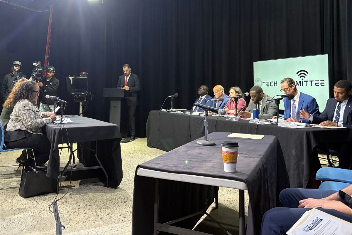 Philadelphia residents seek clarity on city AI regulation plans
