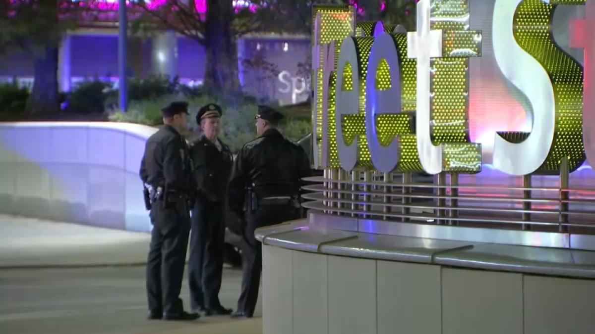 30th Street Station evacuated due to suspicious package, police say – NBC10 Philadelphia