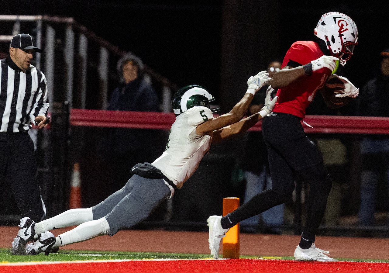 Central Dauphin vs Cumberland Valley in District 3-6A first round playoff 