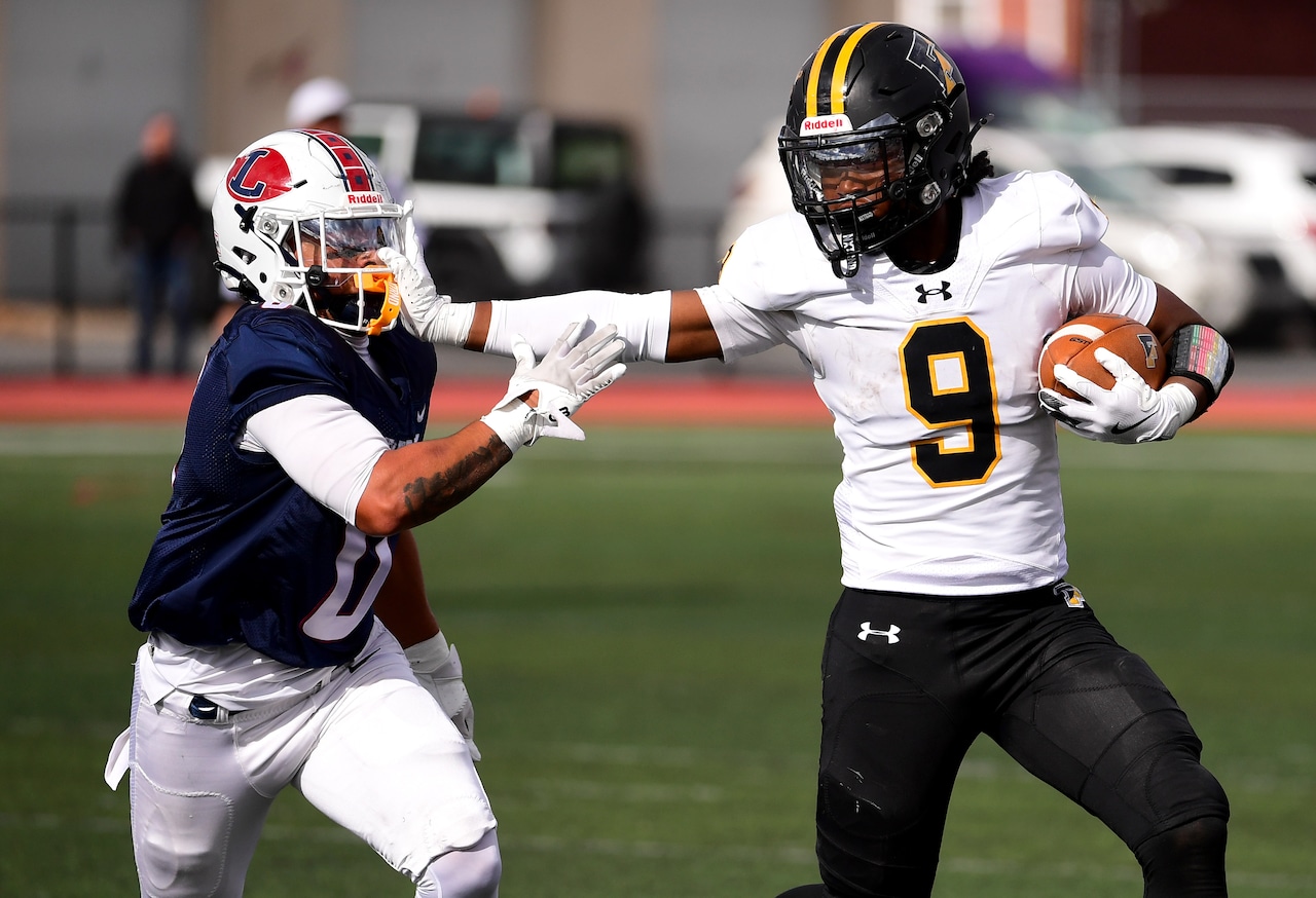 2025 D-11 Class 6A football quarterfinal: Liberty vs. Freedom