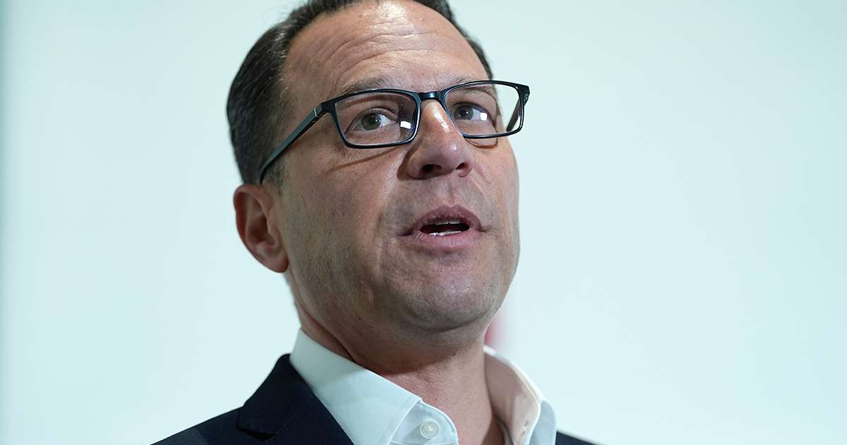 DOT Threatens to Withhold $75M From Pennsylvania Over CDLs