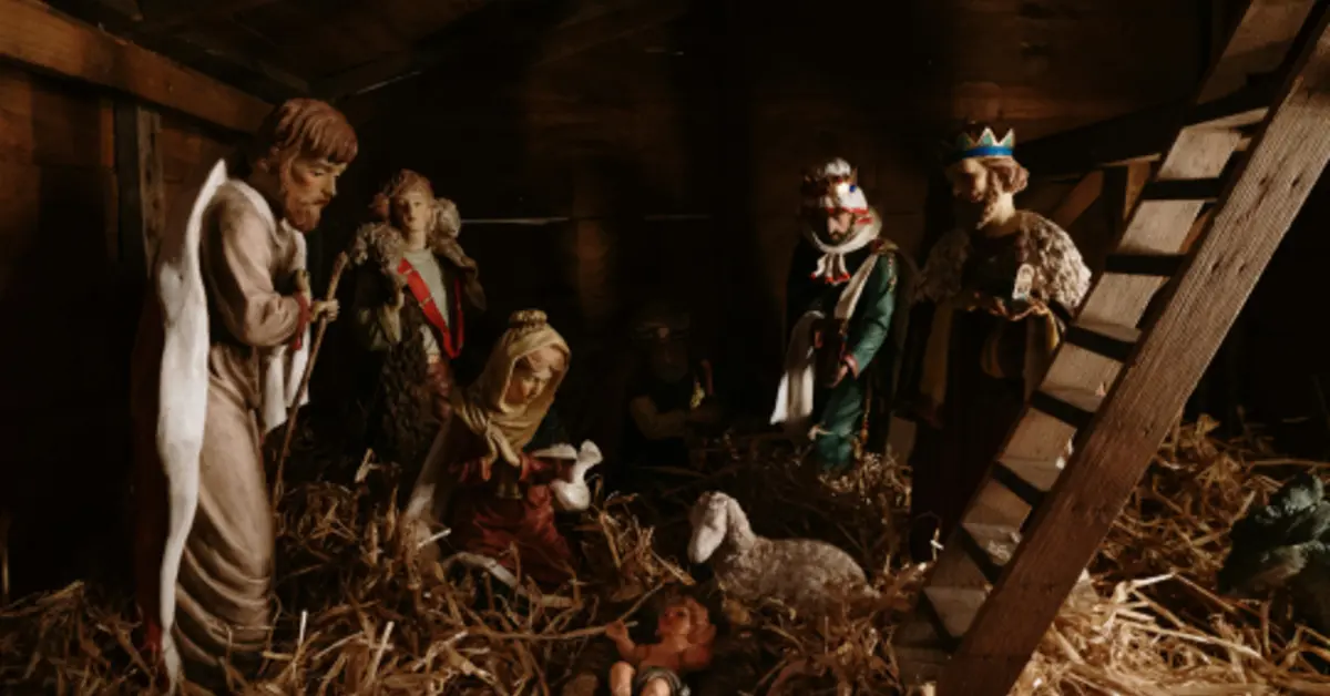 Salvation Army Hosts "Bethlehem Revisited" in Gloucester