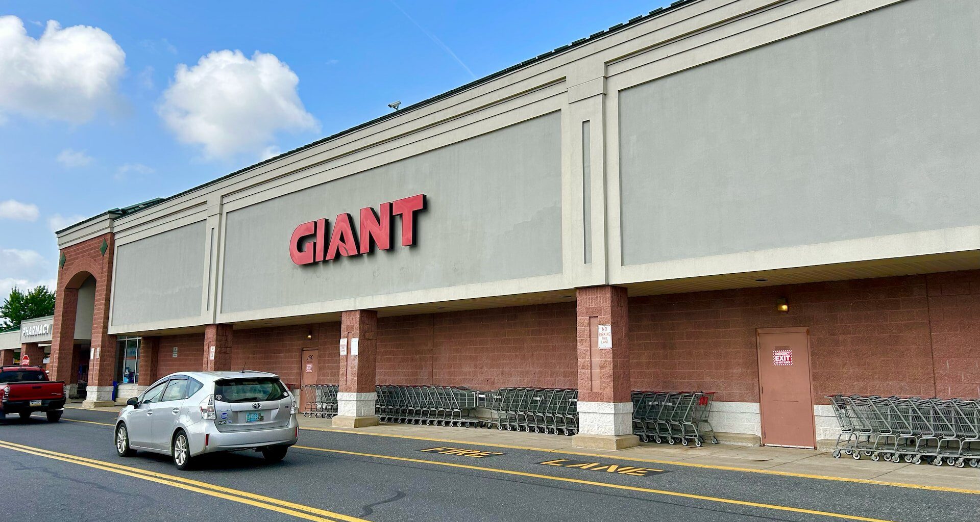 giant grocery store allentown pa