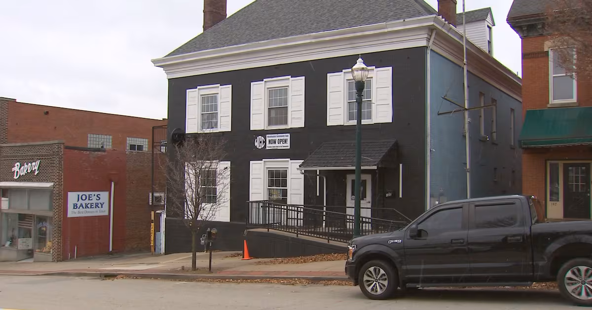 Man taken to hospital after shooting outside The Washington Community Club – WPXI