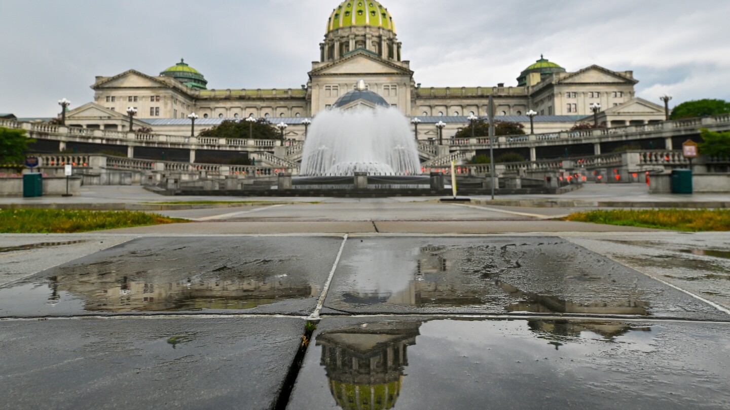 Pennsylvania budget deal boosts schools and drops greenhouse gas rule