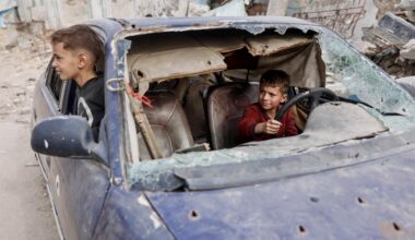 Christmas lights return to Bethlehem amid fragile ceasefire