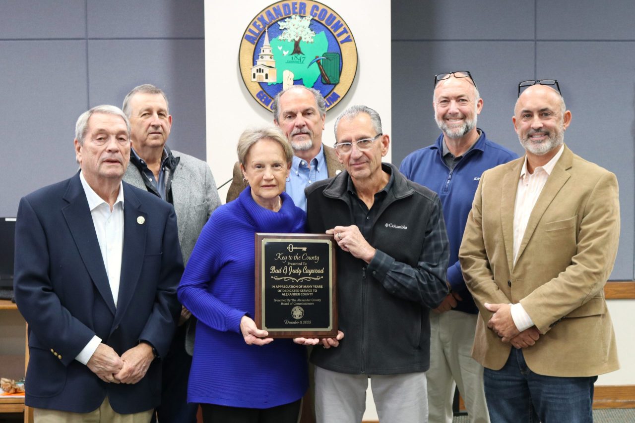Bud and Judy Caywood receive a "Key to the County"