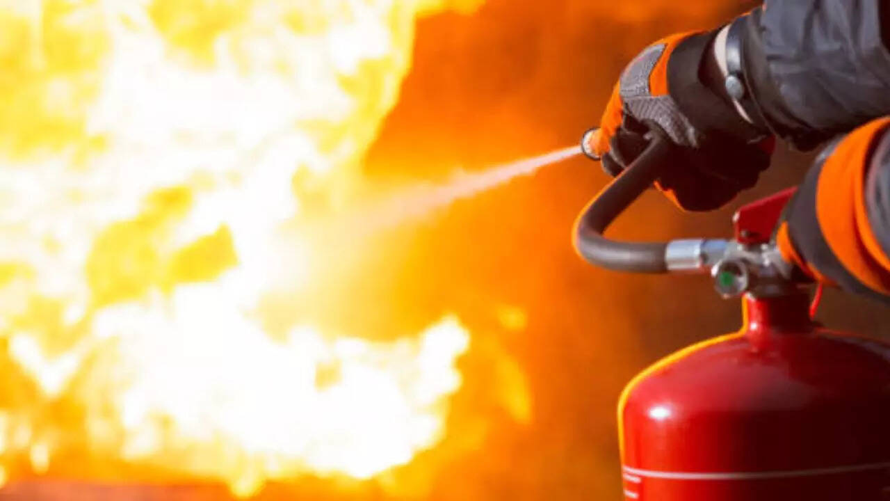 Erie County Fire: Major Blaze Engulfs Auto Body Shop At 1212 Industrial Drive, Pennsylvania; One Firefighter Injured | US News