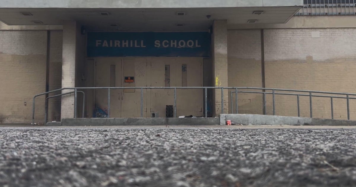 Resolution would give vacant Philadelphia school buildings to city as part of Mayor Parker's housing initiative