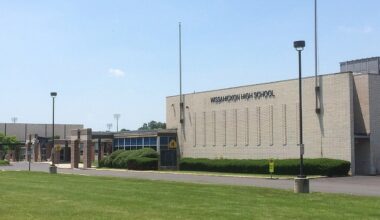 Jewish parents slam Pennsylvania school over keffiyah handout event