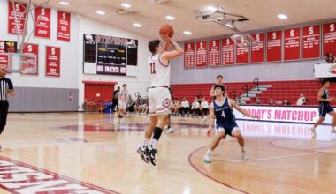 Men's Basketball Edged by Scranton 83-80