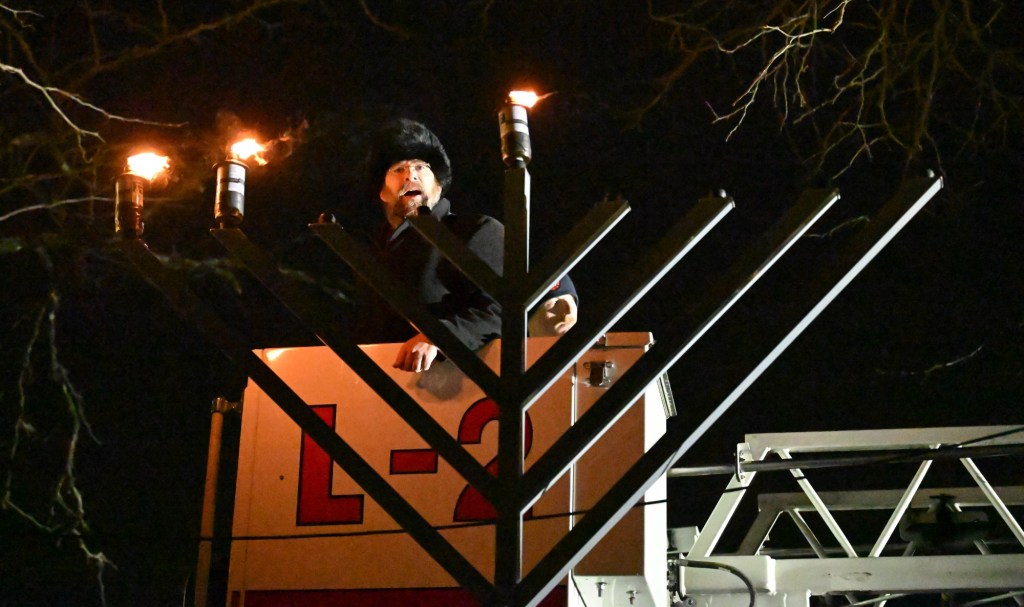 Bethlehem Grand Menorah Lighting | PHOTOS – The Morning Call