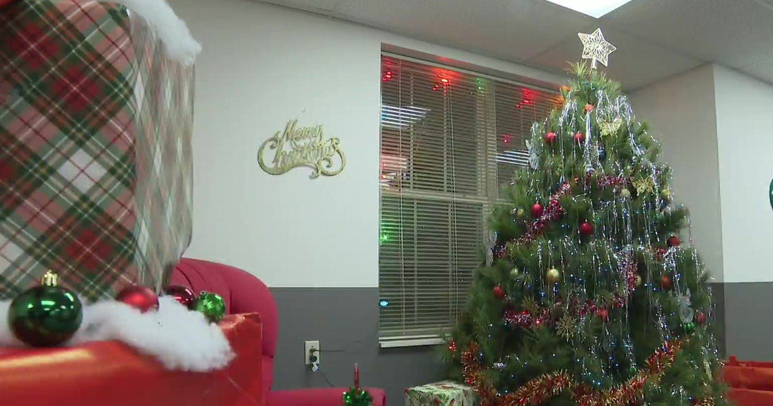 Pittsburgh-area business donates new Christmas tree after theft at senior apartment complex