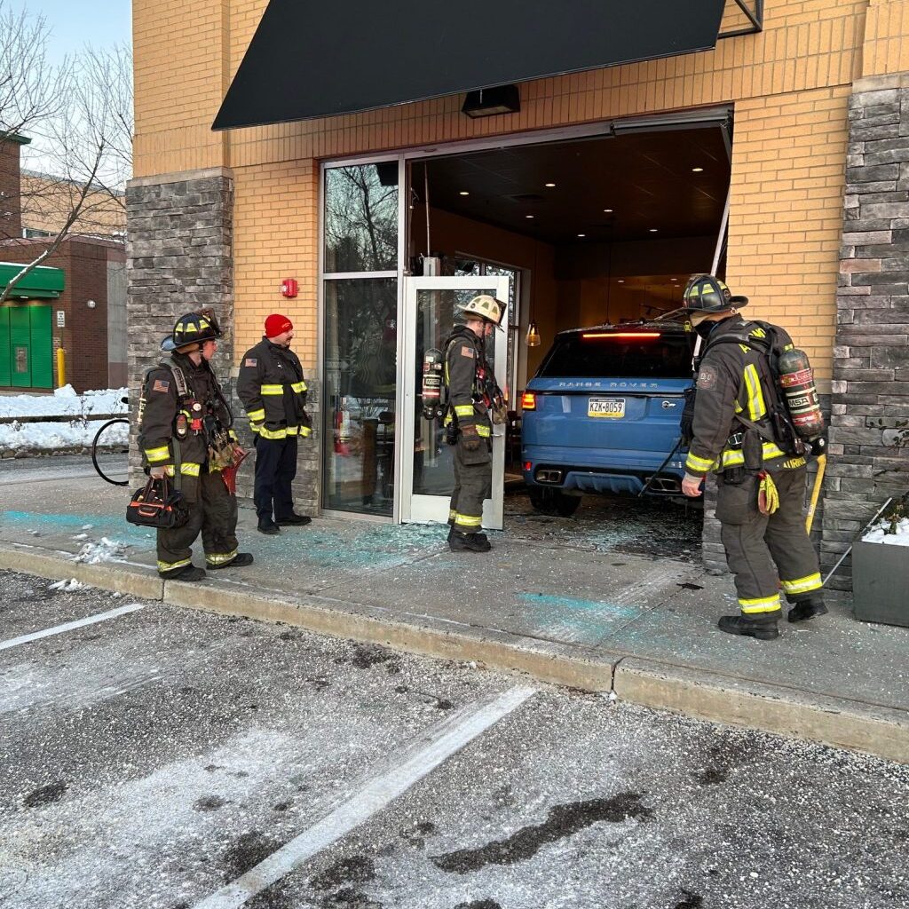Crews respond after Range Rover crashes into Wynnewood Starbucks