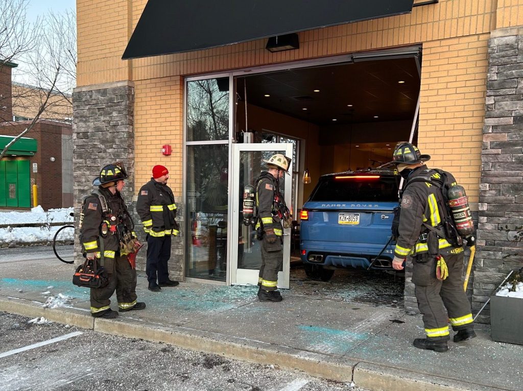 Crews respond after Range Rover crashes into Wynnewood Starbucks