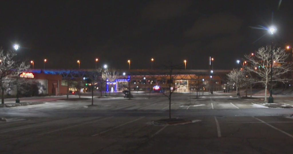 Police investigating shooting at The Waterfront shopping center in Homestead