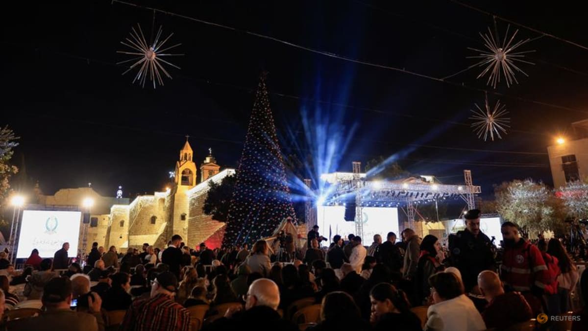 As Christmas lights return to Bethlehem, Palestinians look for hope
