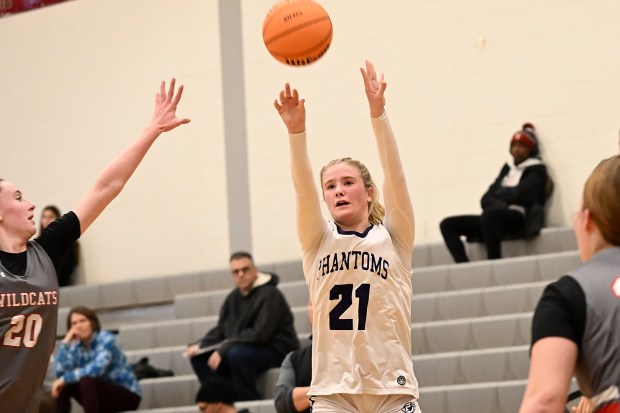 Kayden Baratta knocked down three triples and scored 11 of her game-high 17 points during a scorching first half as Phoenixville dominated Concord 52-21 at the Avon Grove Red Devils Holiday Tournament on December 29, 2025. The Phantoms improved to 7-3 overall following their third straight victory. (Photo by Joe Evans/JoeEvansPictures.com)