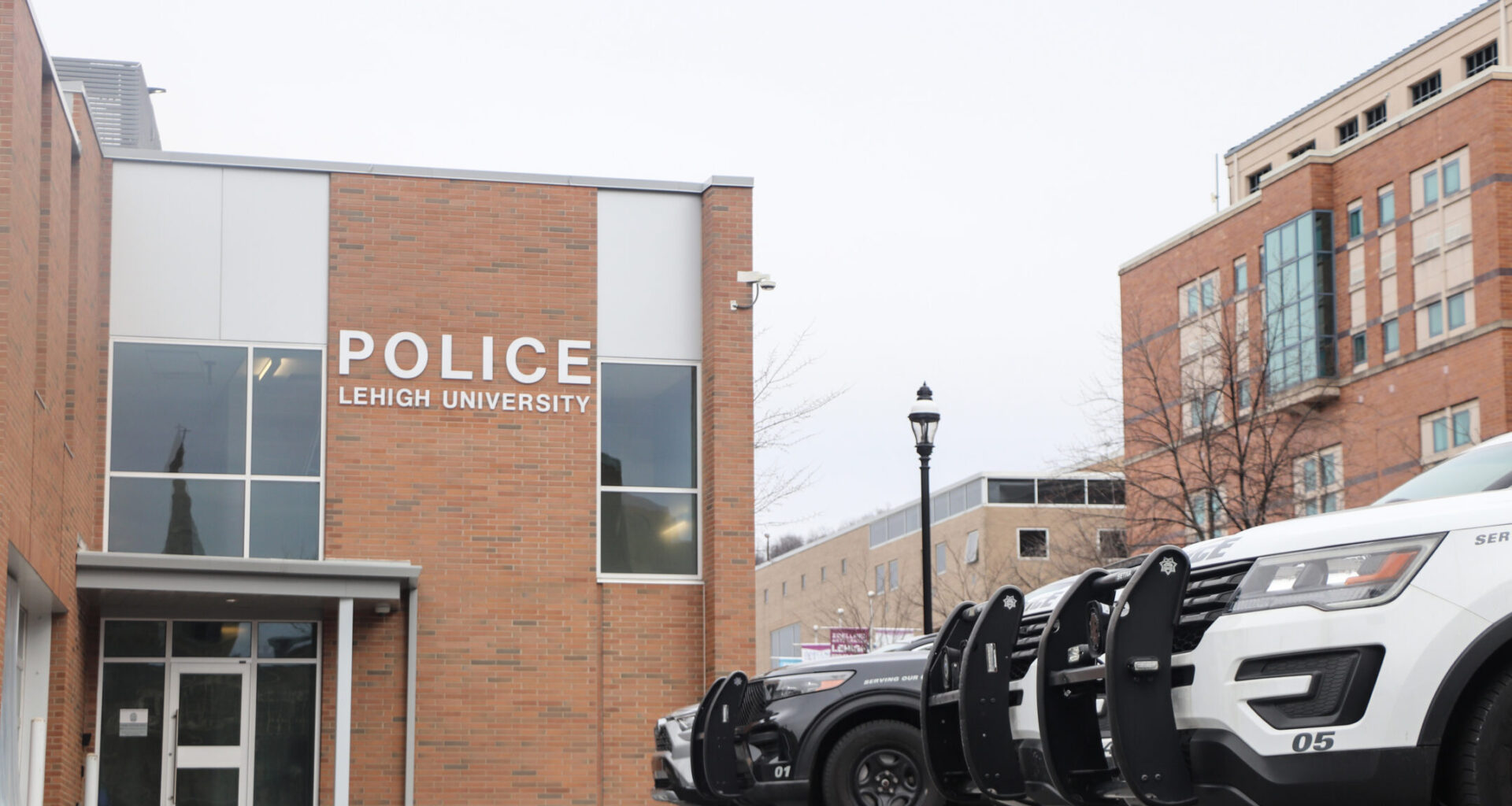 BREAKING: LUPD takes suspicious individual into custody - The Brown and White LUPD takes suspicious individual into custody