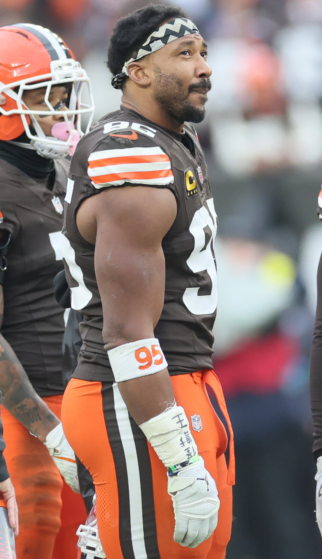 Cleveland Browns defensive end Myles Garrett during a timeout against the Pittsburgh Steelers in the second half. 