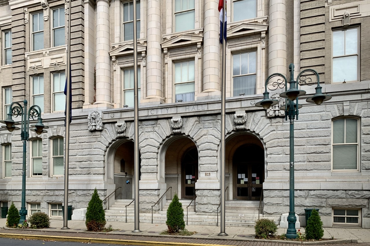 City of Reading announces holiday closures and service schedule changes